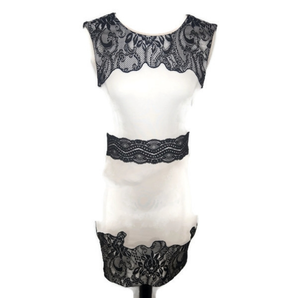 Bebe XS black and white dress